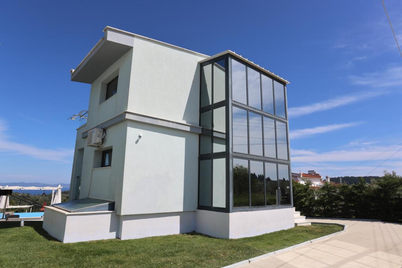 Blue Avenue Aparthotel Палиурион Екстериор снимка
