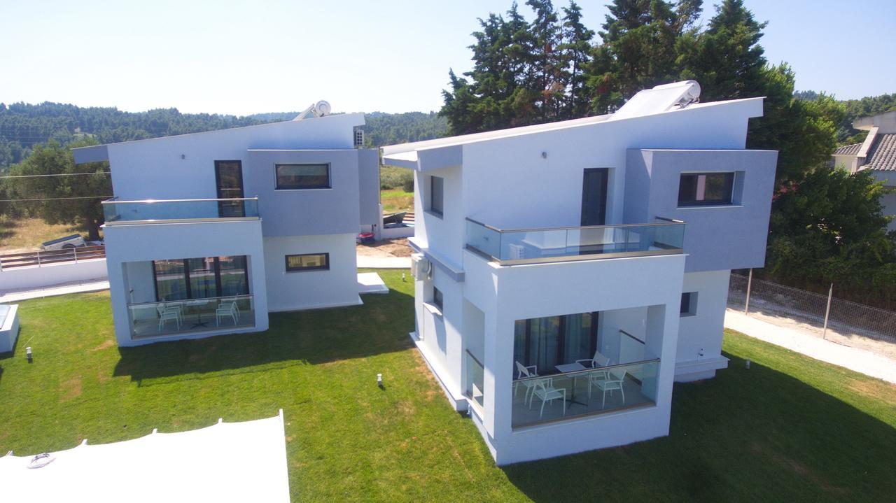 Blue Avenue Aparthotel Палиурион Екстериор снимка