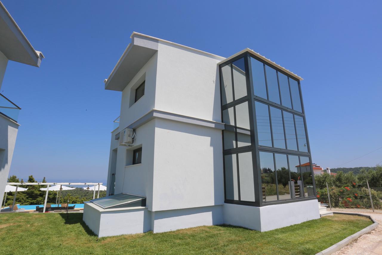 Blue Avenue Aparthotel Палиурион Екстериор снимка