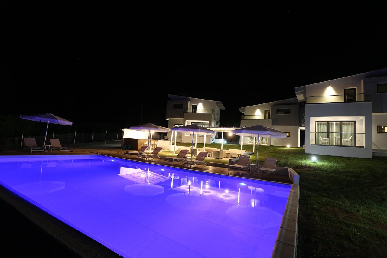 Blue Avenue Aparthotel Палиурион Екстериор снимка