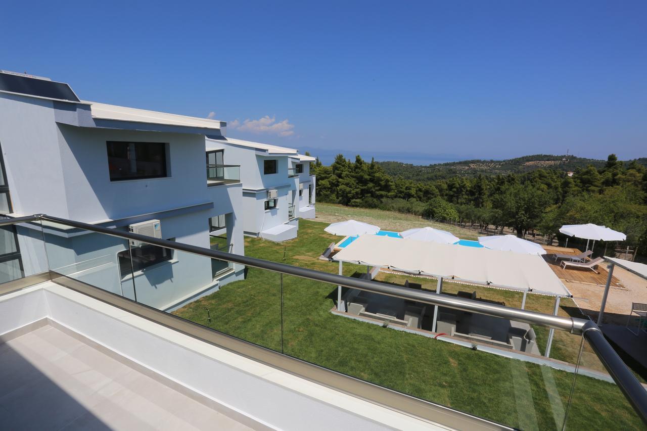 Blue Avenue Aparthotel Палиурион Екстериор снимка